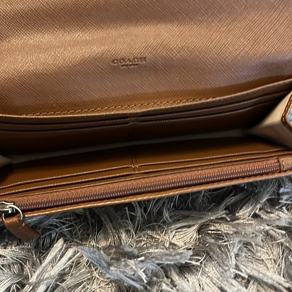 Authentic Leather Coach Wallet - Picture 3 of 7